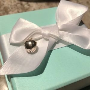 Apple pandora charm